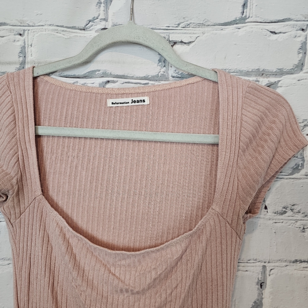Reformation Bardot Rib Knit Top In Pink - Picture 4 of 8